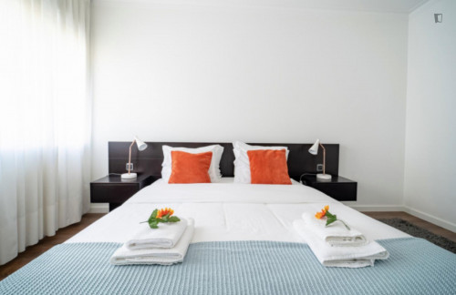 Very sunny 2-bedroom apartment in Sé de Braga e São Lazaro