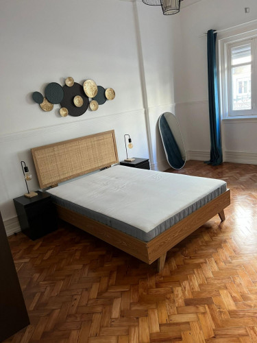 Appealing single bedroom