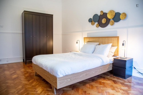 Appealing single bedroom