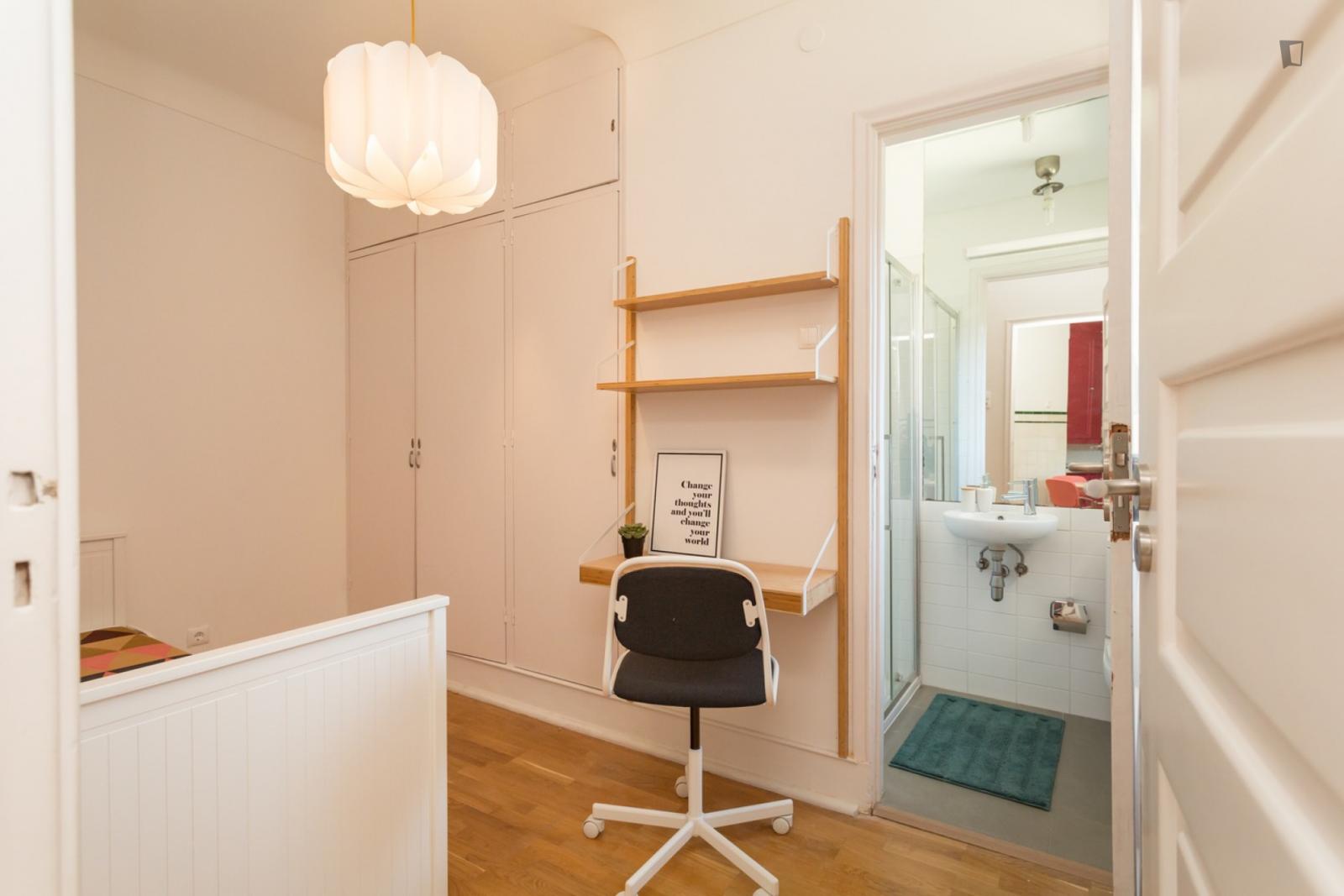  Attractive Single Bedroom  -  Attractive single bedroom  - Gallery -  1