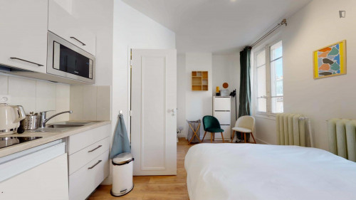 Elegant studio close to Réformés Canebière metro station
