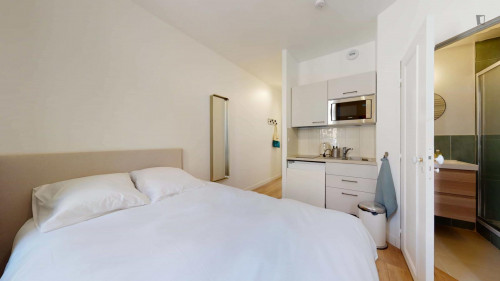 Elegant studio close to Réformés Canebière metro station