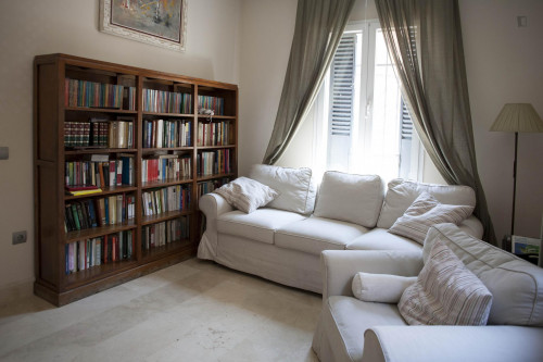 Attractive single bedroom near the Gran Plaza metro