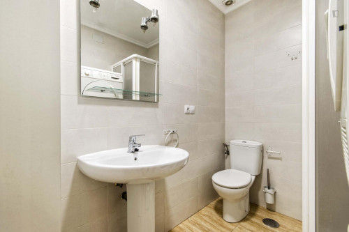 Charming double bedroom near Plaça Gabriel Miró - Gallery - 9
