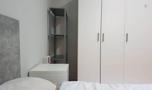 Homely double bedroom not far from Universidad de Sevilla