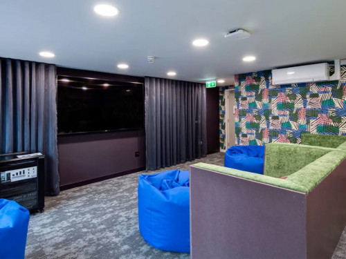 Galway Central - Gallery - 8