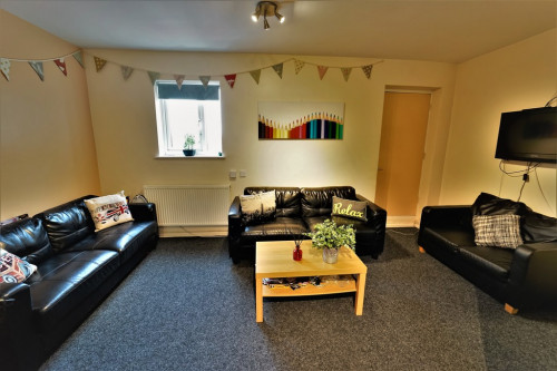 6 Albert Square - Gallery - 3