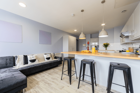 Gold En-Suite - Archer House - Gallery - 6