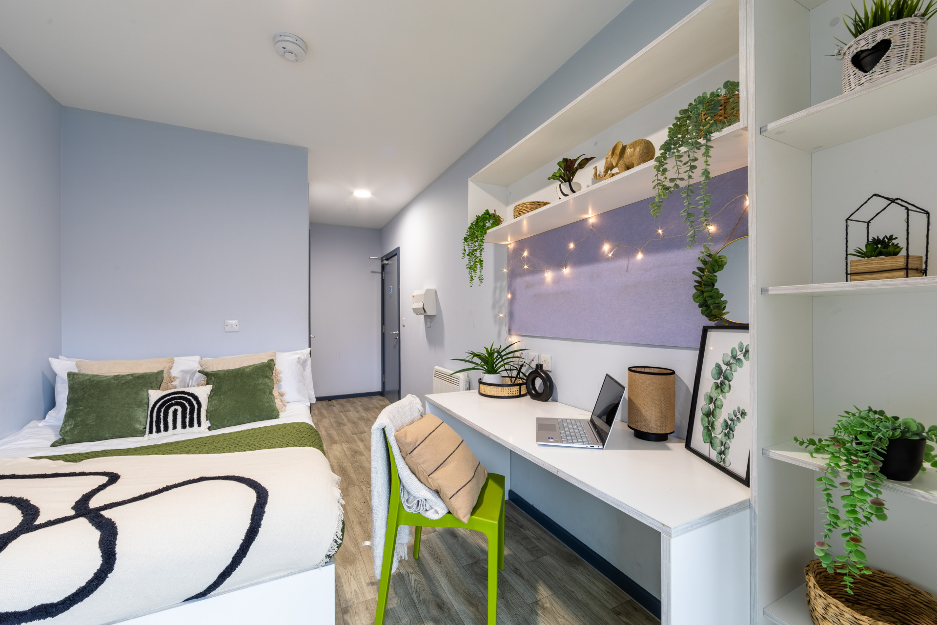 Gold En-Suite - Archer House - Gallery - 19