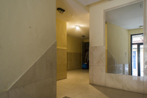 Snug single bedroom in a 6-bedroom flat, near Universidad De Salamanca - Gallery - 11