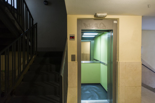 Snug single bedroom in a 6-bedroom flat, near Universidad De Salamanca - Gallery - 12