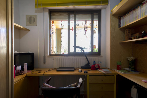 Homely single bedroom steps from Parque Picasso