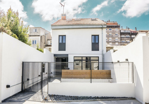 Modern Coliving Experience in the Heart of Historic Santiago de Compostela  - Gallery -  5