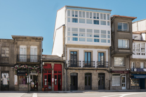 Modern Coliving Experience in the Heart of Historic Santiago de Compostela
