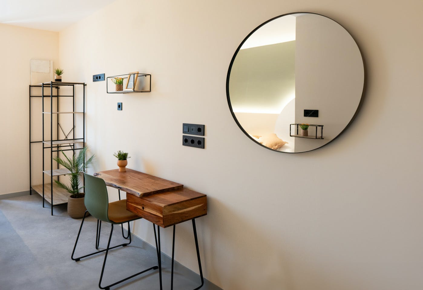  Twin Room  -  Modern Coliving Experience in the Heart of Historic Santiago de Compostela  - Gallery -  1