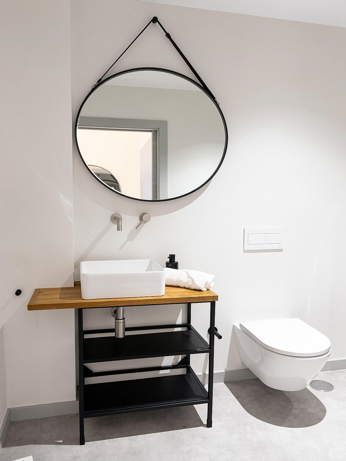  Twin Room  -  Modern Coliving Experience in the Heart of Historic Santiago de Compostela  - Gallery -  13