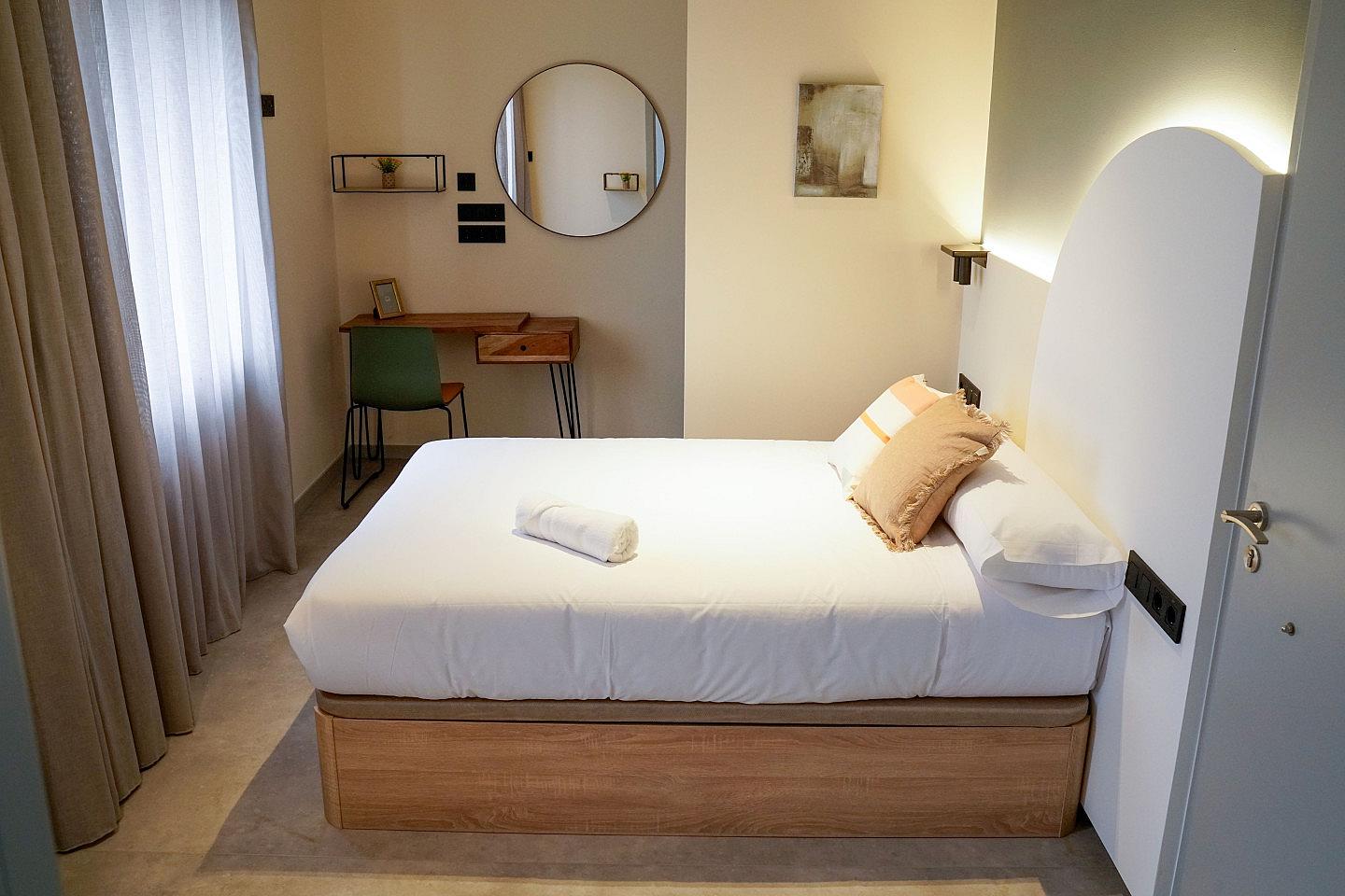  Gold Room  -  Modern Coliving Experience in the Heart of Historic Santiago de Compostela  - Gallery -  5