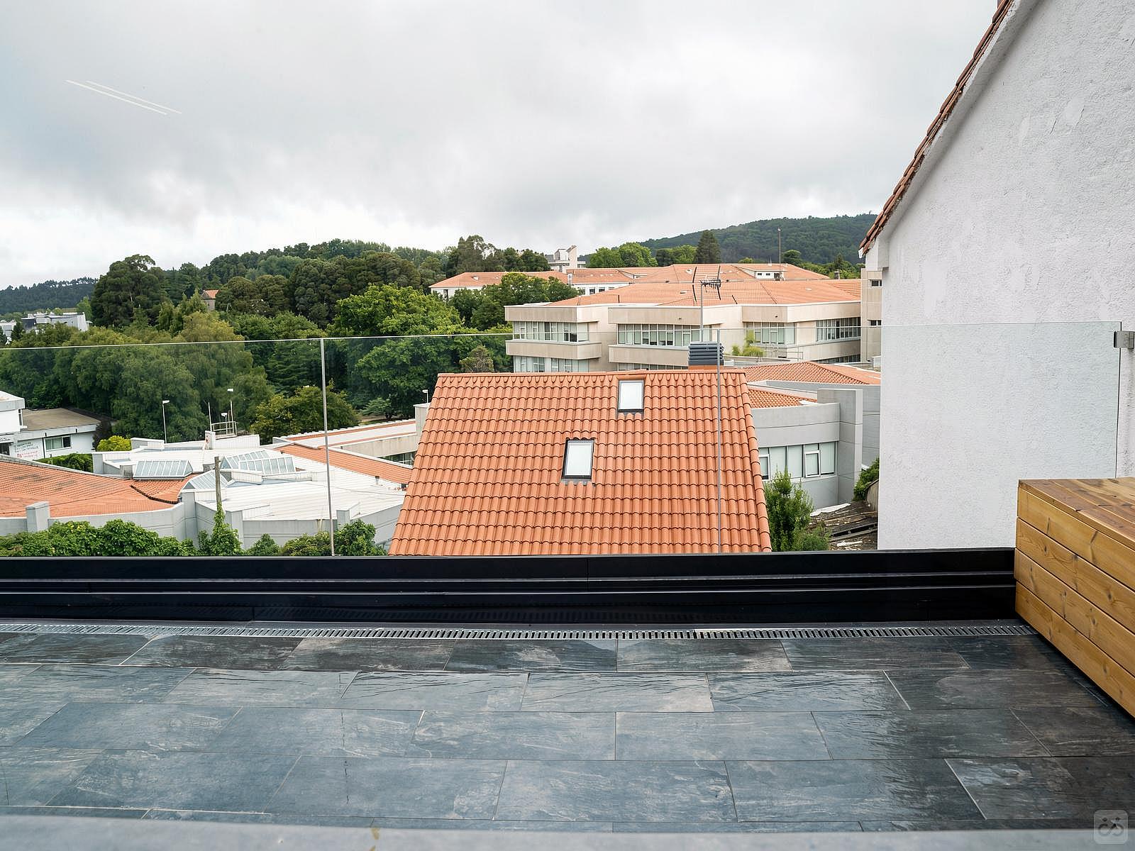  Gold Room  -  Modern Coliving Experience in the Heart of Historic Santiago de Compostela  - Gallery -  2