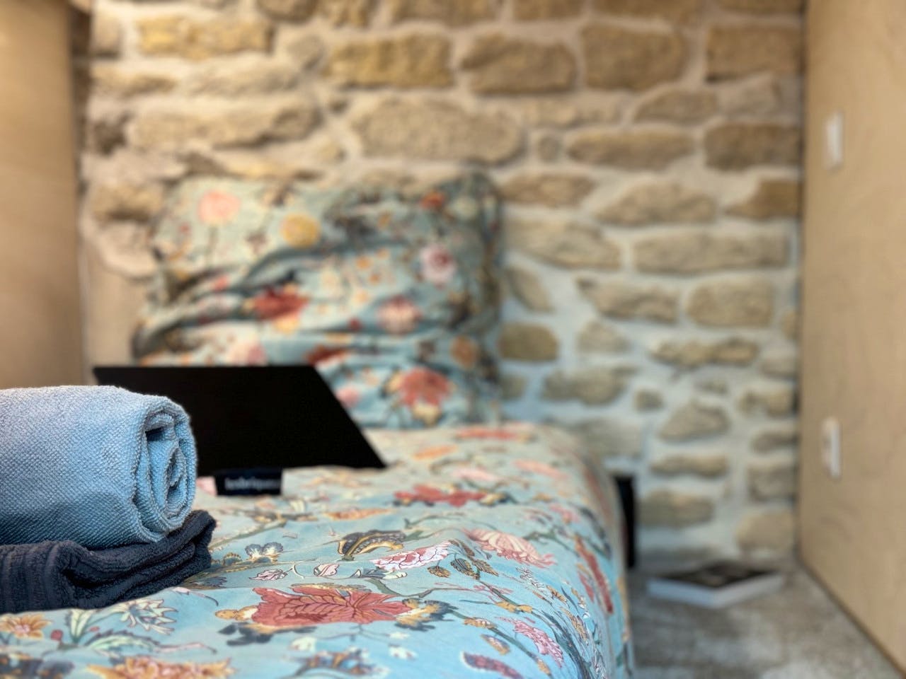 Single Cabine - Stylish house near Haut Lion Bus Stop - Gallery - 2