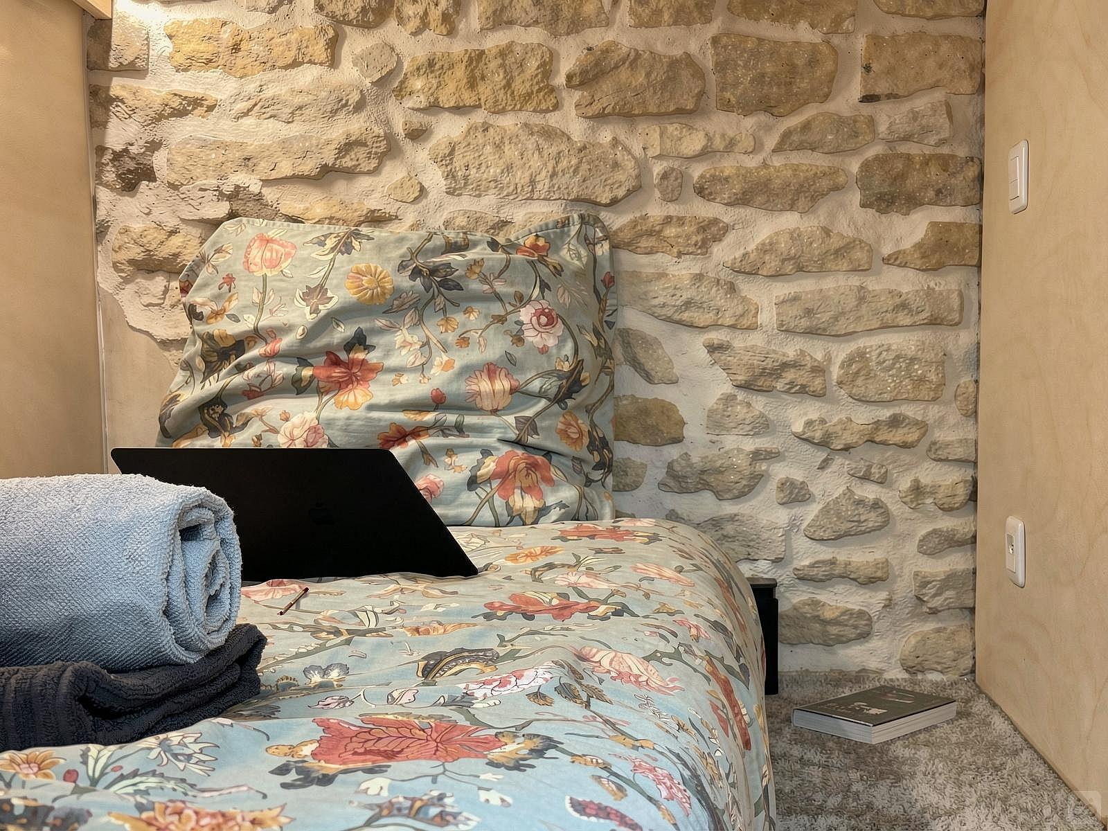  Single Cabine  -  Stylish house near Haut Lion Bus Stop  - Gallery -  29