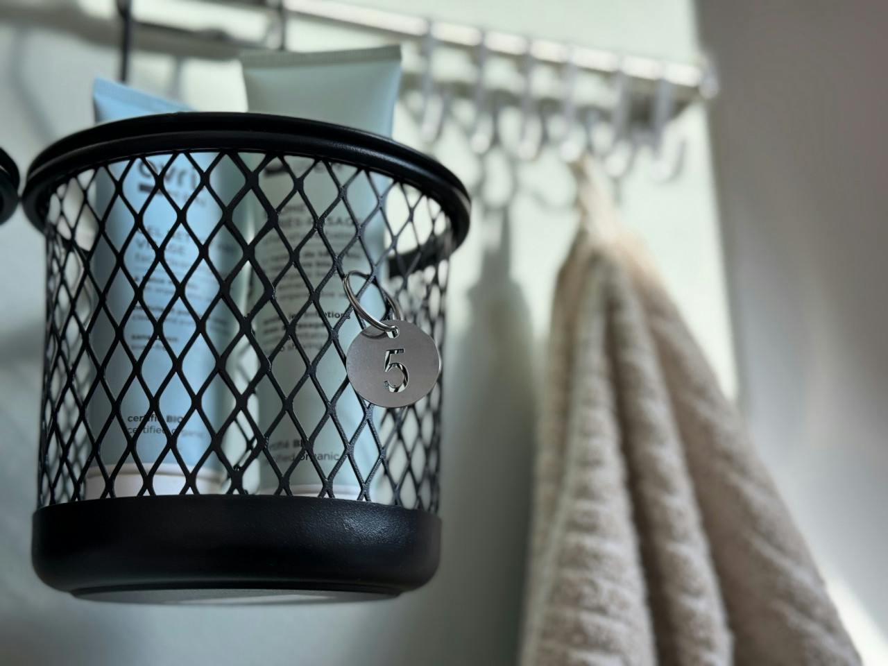  Single Cabine Premium  -  Stylish house near Haut Lion Bus Stop  - Gallery -  23