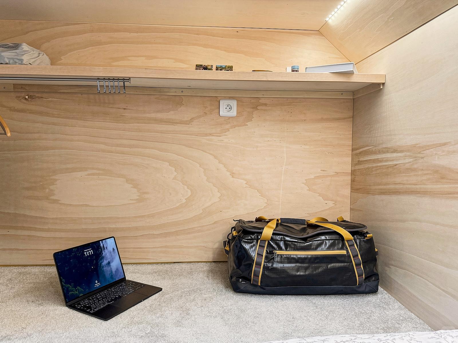  Single Cabine Premium  -  Stylish house near Haut Lion Bus Stop  - Gallery -  4