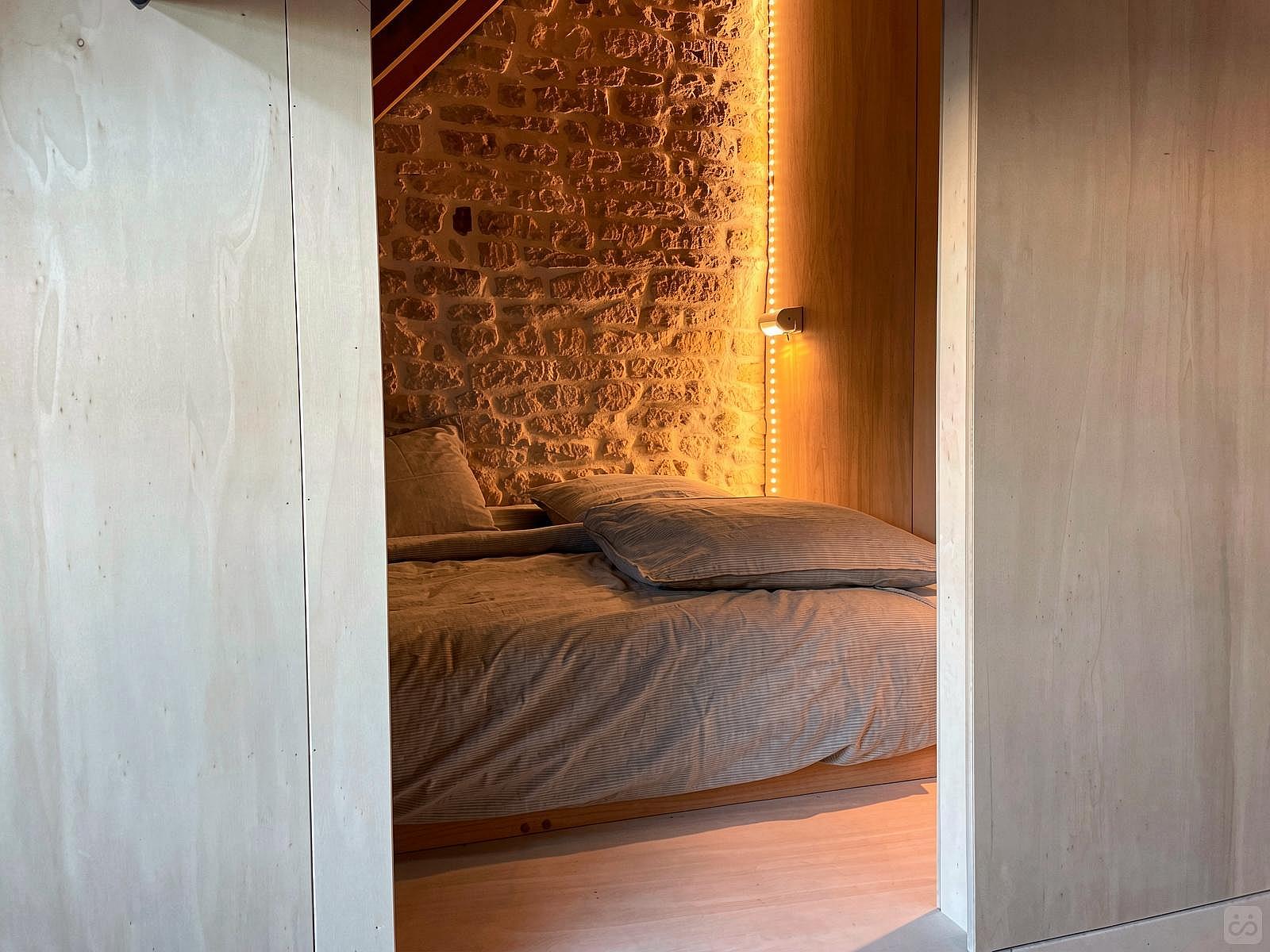  Double Cabine  -  Stylish house near Haut Lion Bus Stop Residence  - Gallery -  7