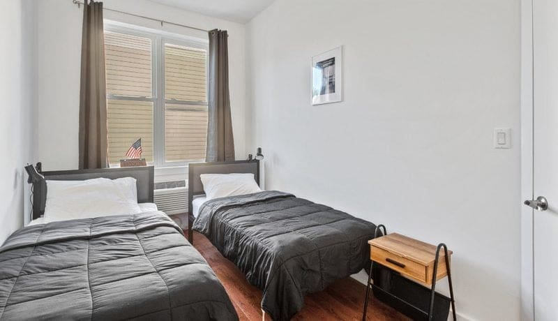  Shared (2 Single Beds)  -  Bushwick Terrace Home  - Gallery -  1