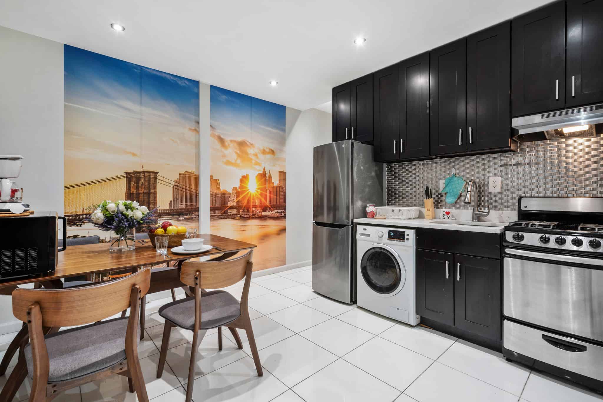  Comfort Room  -  Manhattan Central Park West Home  - Gallery -  6