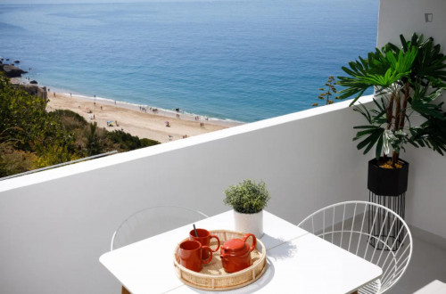 Modern Studio with Beach view close to Praia da Califórnia - Gallery - 12