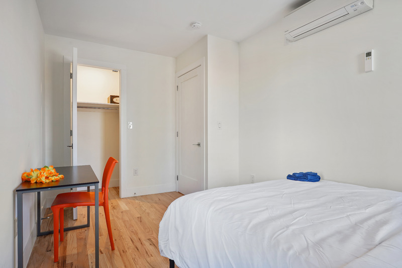  Private Room  -  Park Avenue East Home  - Gallery -  11