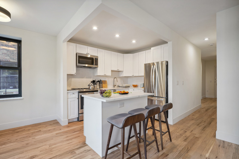  2-People Shared Male  -  Park Avenue East Home  - Gallery -  7
