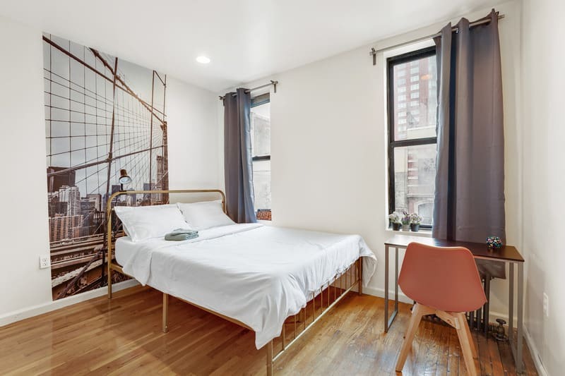 Economy Private Room With Queen Size Bed - Manhattan Central Park Home - Gallery - 3