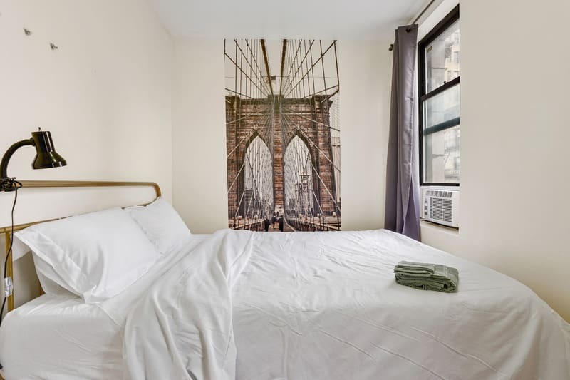 Private Room With Queen Size Bed - Manhattan Central Park Home - Gallery - 5