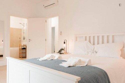 Very elegant 5-bedroom house in Olhos de Água - Gallery - 12
