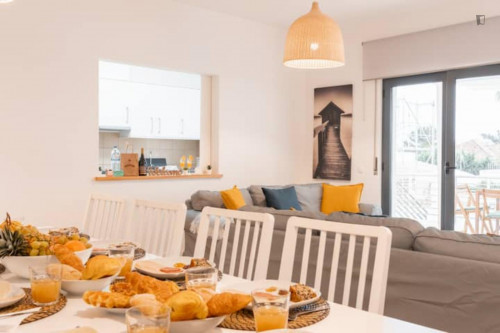 Very elegant 5-bedroom house in Olhos de Água - Gallery - 34