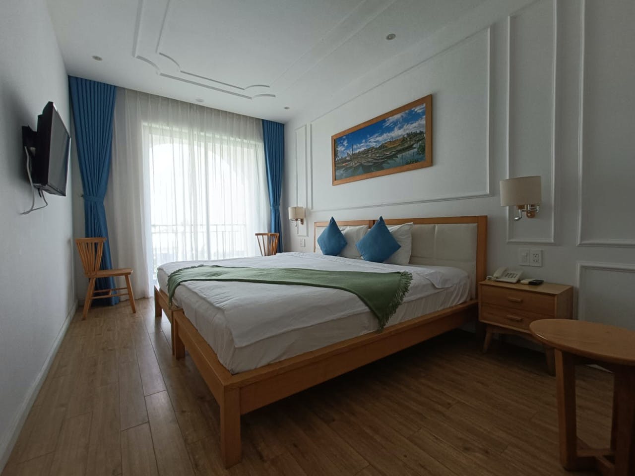 Queen Room - Gorgeous villa 2 km from the stunning Cua Dai Beach - Gallery - 13
