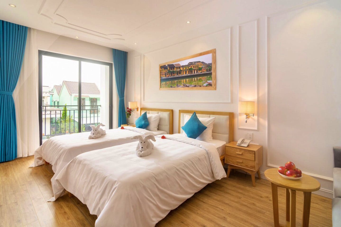 Twin Room - Gorgeous villa 2 km from the stunning Cua Dai Beach - Gallery - 10