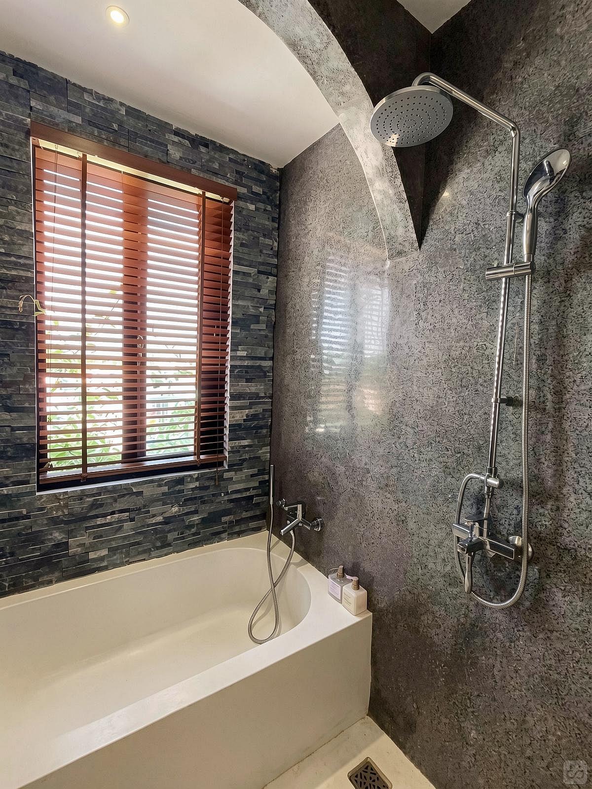 Triple Room - Gorgeous villa 2 km from the stunning Cua Dai Beach - Gallery - 84
