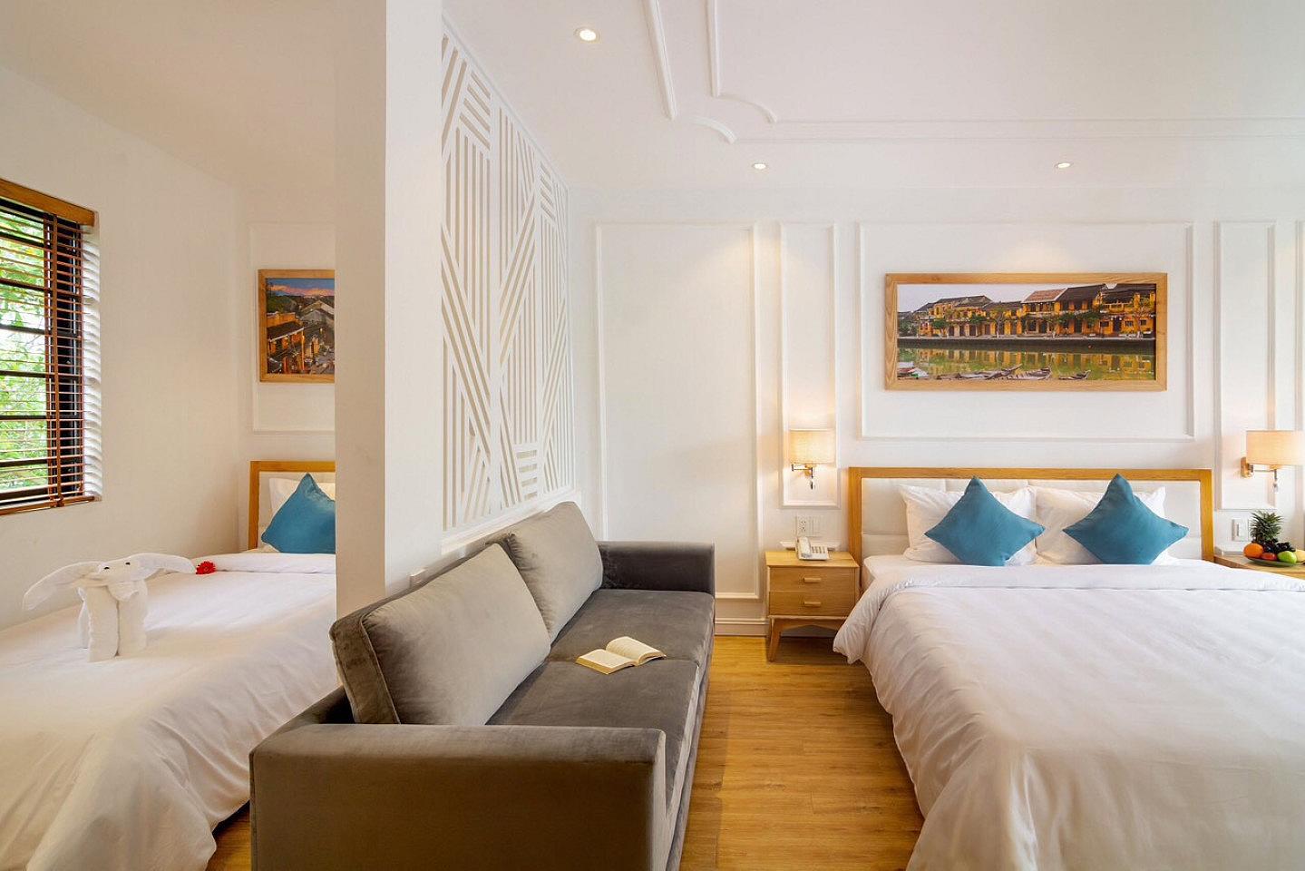 Triple Room - Gorgeous villa 2 km from the stunning Cua Dai Beach - Gallery - 46
