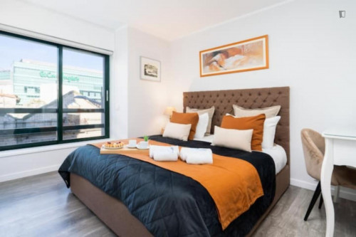 Elegant 4-bedroom apartment with balcony in the heart of Vila Nova de Gaia - Gallery - 21