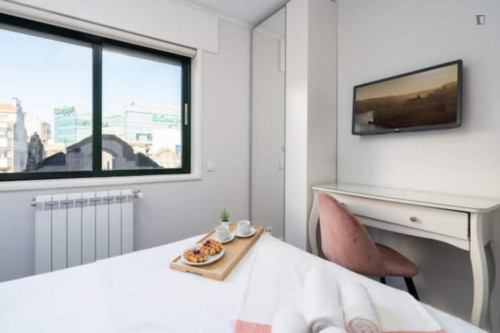 Elegant 4-bedroom apartment with balcony in the heart of Vila Nova de Gaia - Gallery - 6