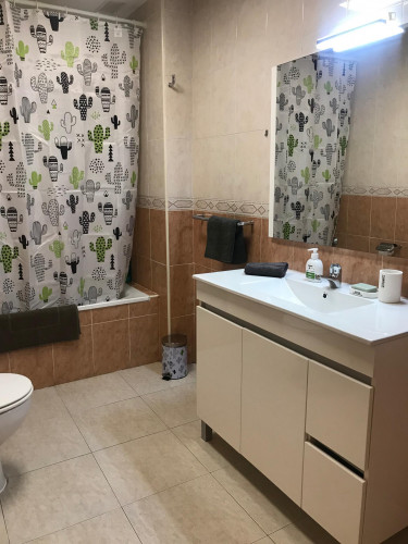 Nice single bedroom in a 6-bedroom flat, in the centre - Gallery - 42
