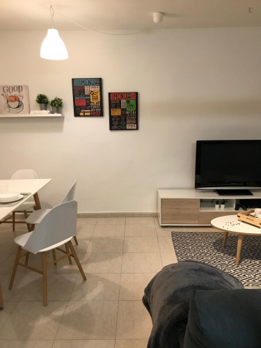 Nice single bedroom in a 6-bedroom flat, in the centre - Gallery - 18