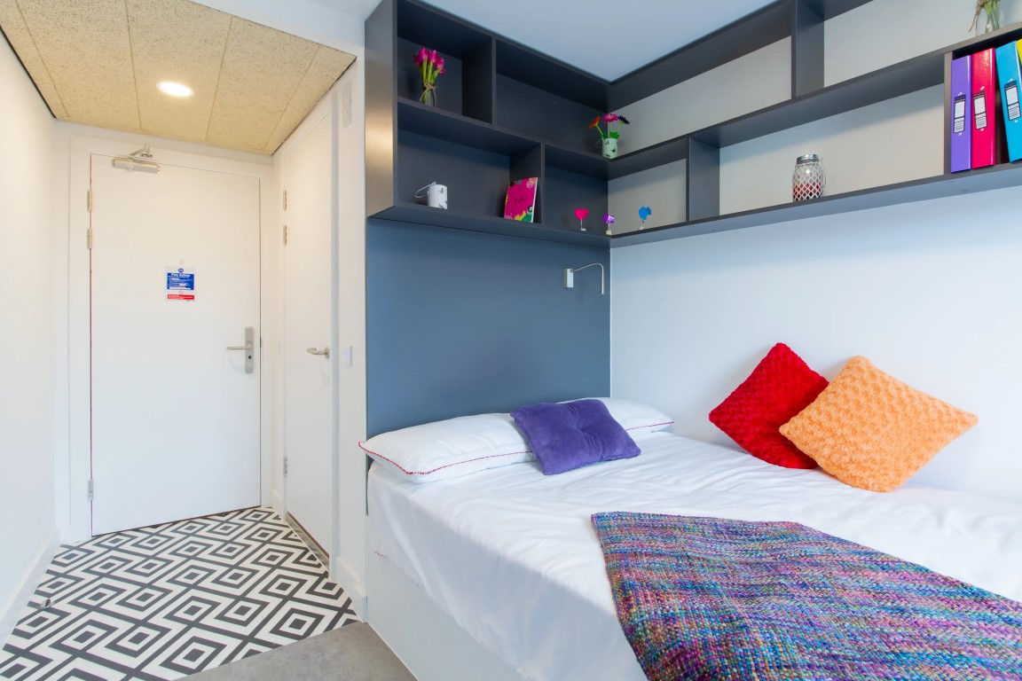  Silver En-Suite (Lower Level)  -  AXO Paradise Student Village  - Gallery -  2