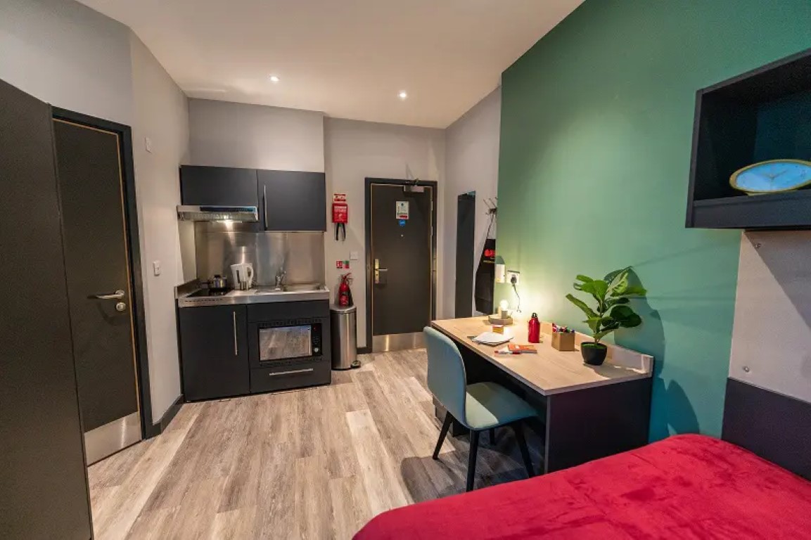  Superior Studio  -  AXO Sherbourne Student Village  - Gallery -  3