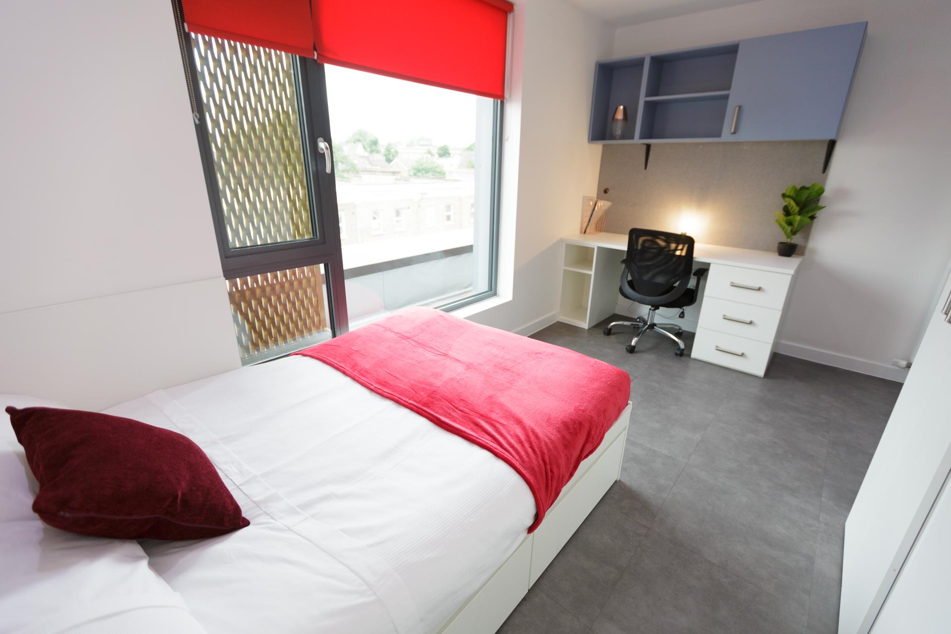  Bronze En-Suite  -  AXO New Cross  - Gallery -  2