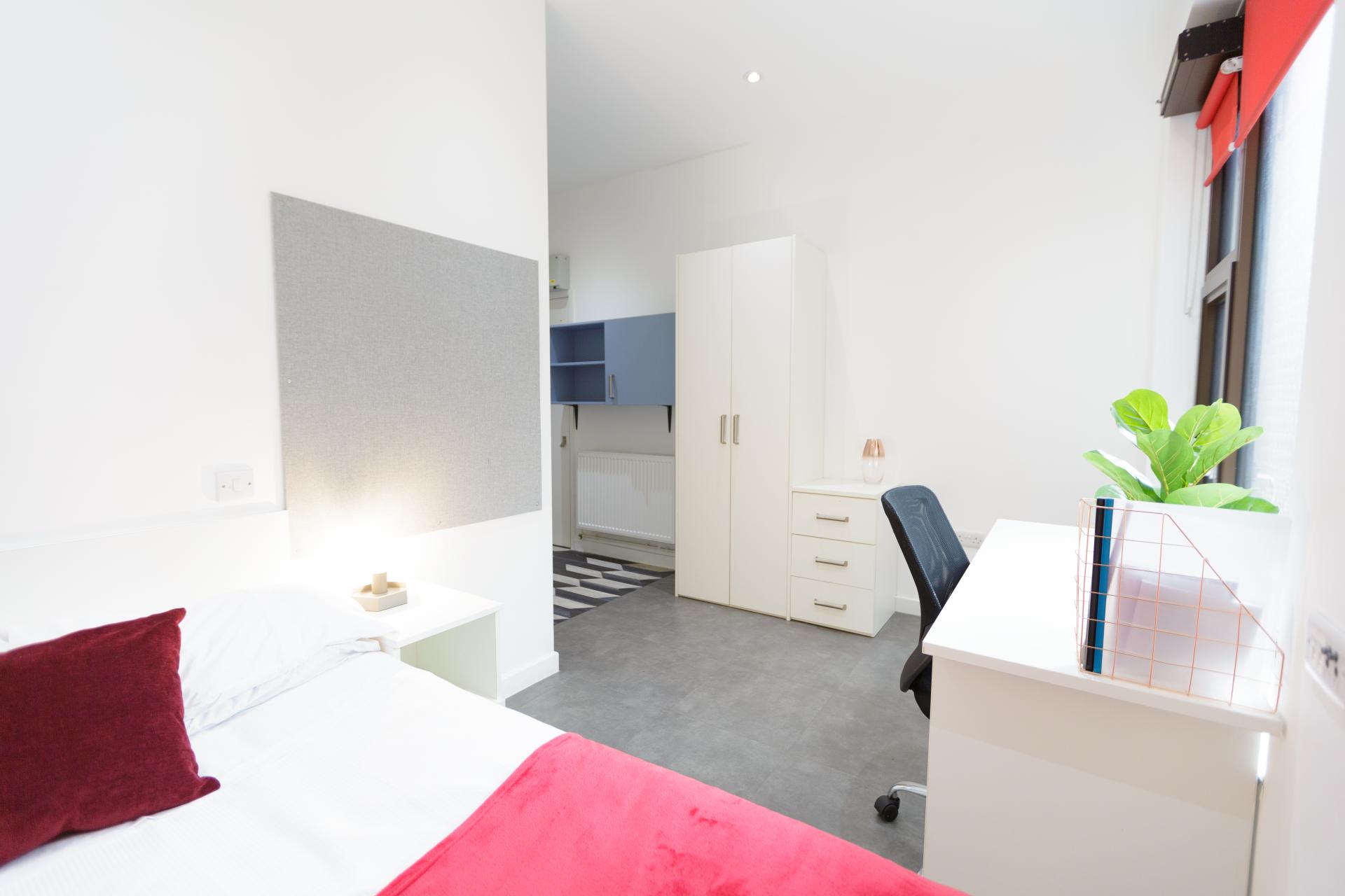  Bronze En-Suite  -  AXO New Cross  - Gallery -  8