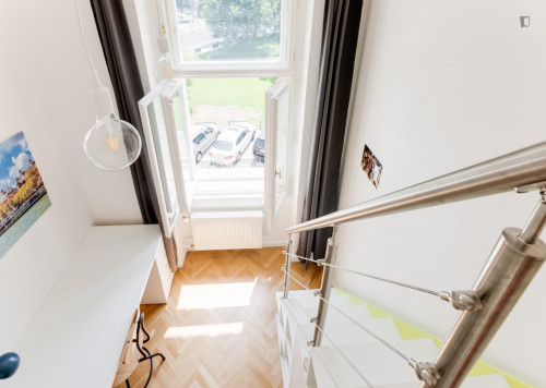 Bright single bedroom within easy reach of Újezd funicular