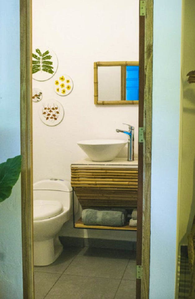  Private Double  -  Gorgeous house promoting healthy lifestyle w/ breakfast and dinner included.  - Gallery -  12